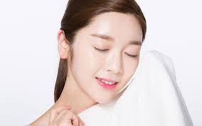 Bí quyết chăm sóc da nhờn để có làn da trắng sáng